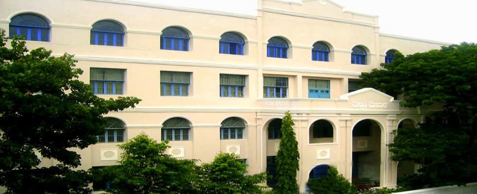 MES Teacher's College