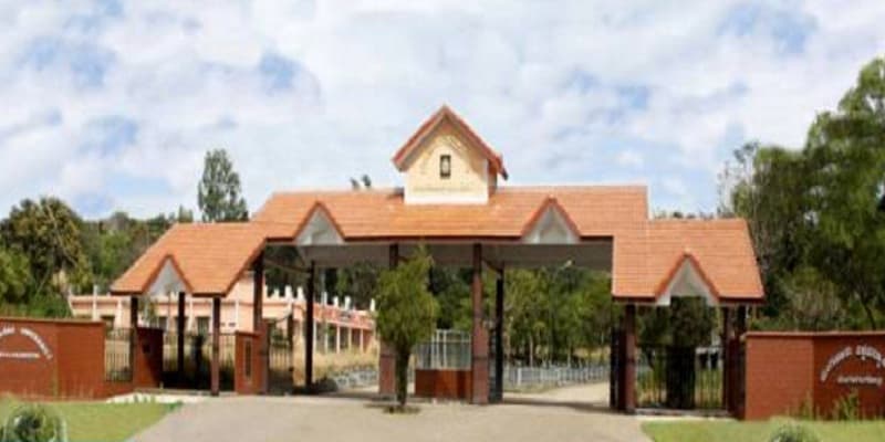 Milagres College