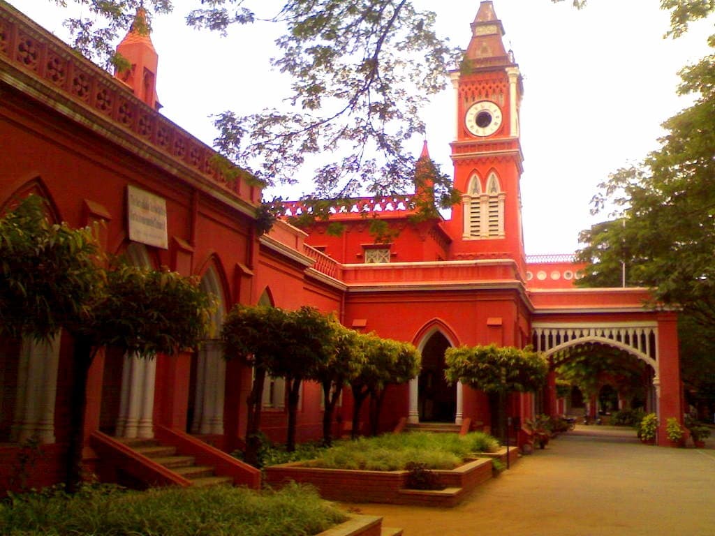 Indo Asian Women's Degree College
