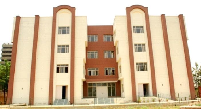 R R School & College OF Nursing